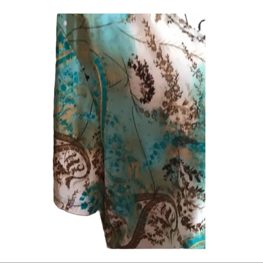 Paisley pullover top Size XL - Picture 4 of 7